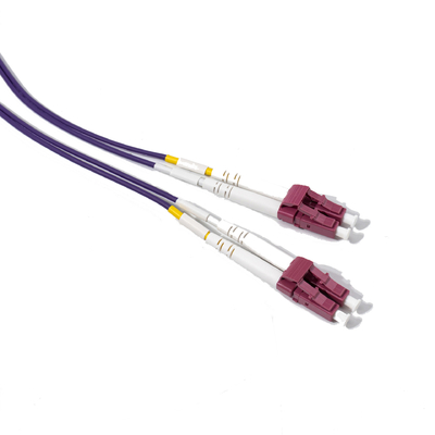 Фиолетовый LC UPC к LC UPC Duplex Patch Cord оптическое волокно MM, OM4, 3,0 мм